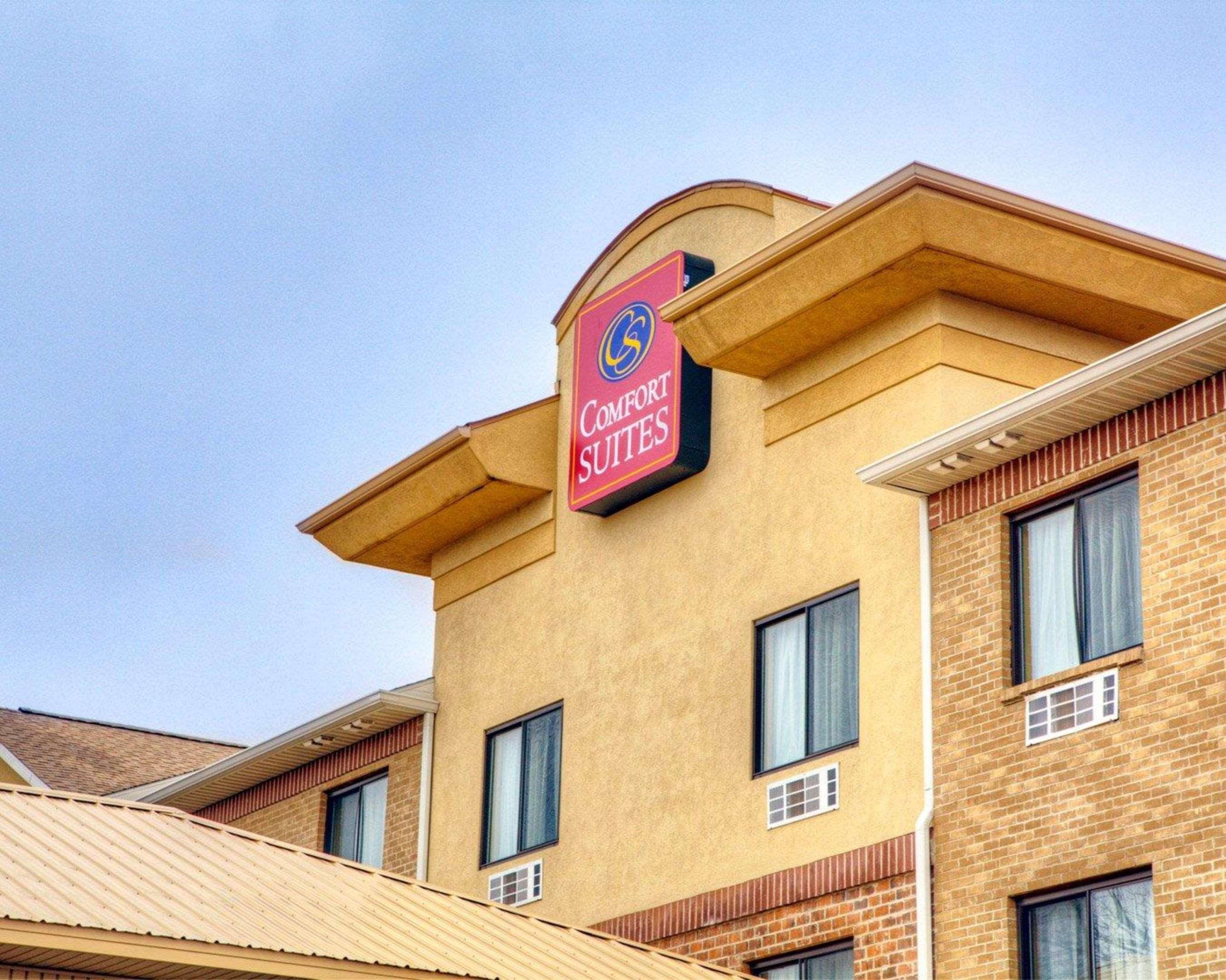 Comfort Suites Plymouth Near Us-30 Экстерьер фото