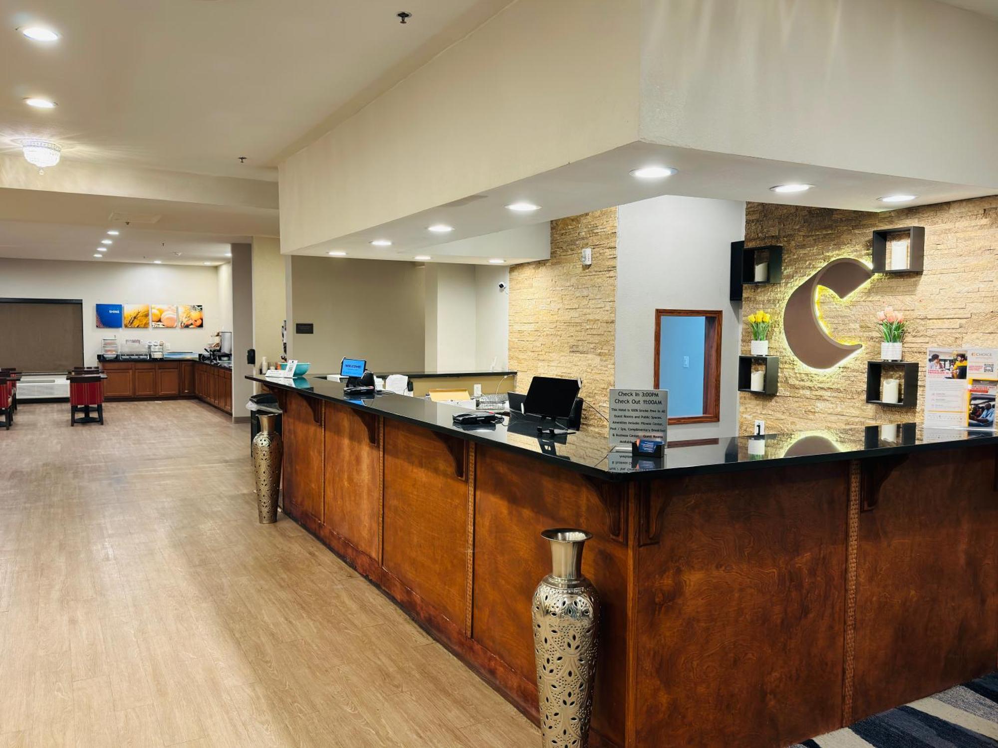 Comfort Suites Plymouth Near Us-30 Экстерьер фото